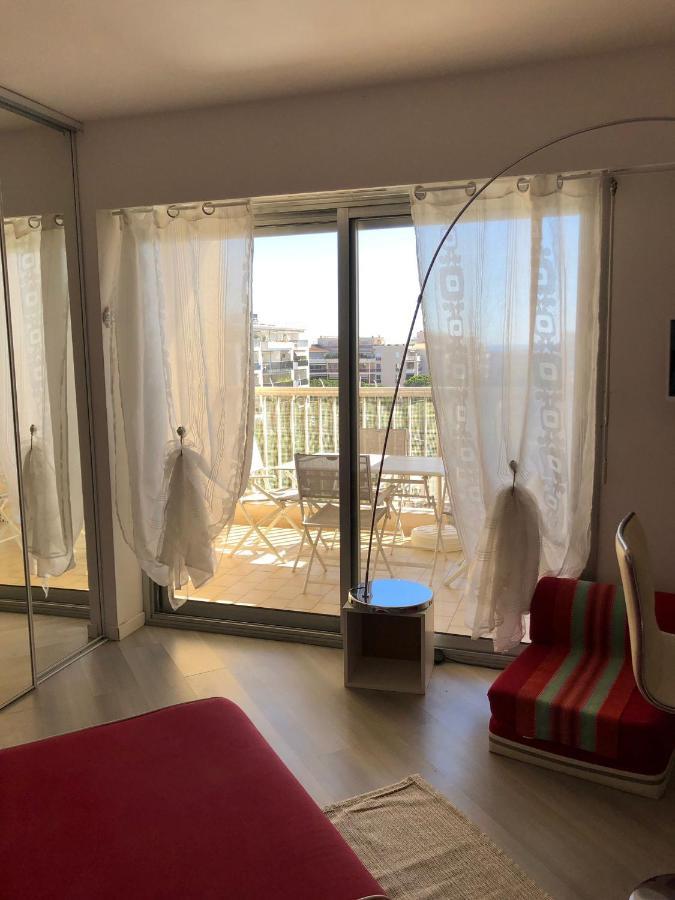 Charmant Studio A Cros De Cagnes Exterior foto