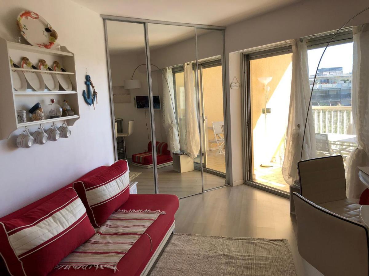Charmant Studio A Cros De Cagnes Exterior foto